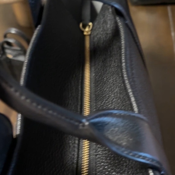 Marc Jacobs Black The Tote Leather Medium with Matching Charm Crossbody RESERVED - Picture 10 of 16